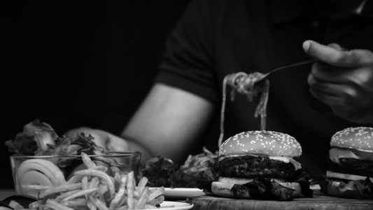 How to Stop Sabotaging Your Diet on the Weekends